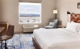 Four Points By Sheraton Calgary Airport